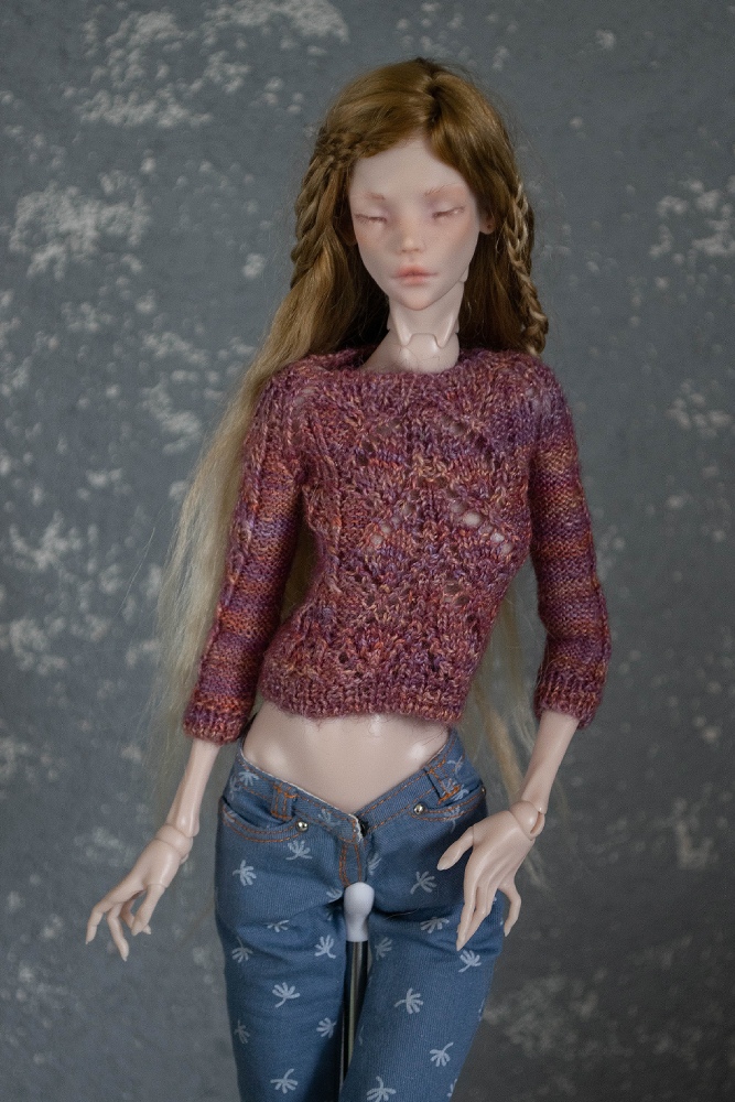 Handknitted clothes for Nina Chimera doll