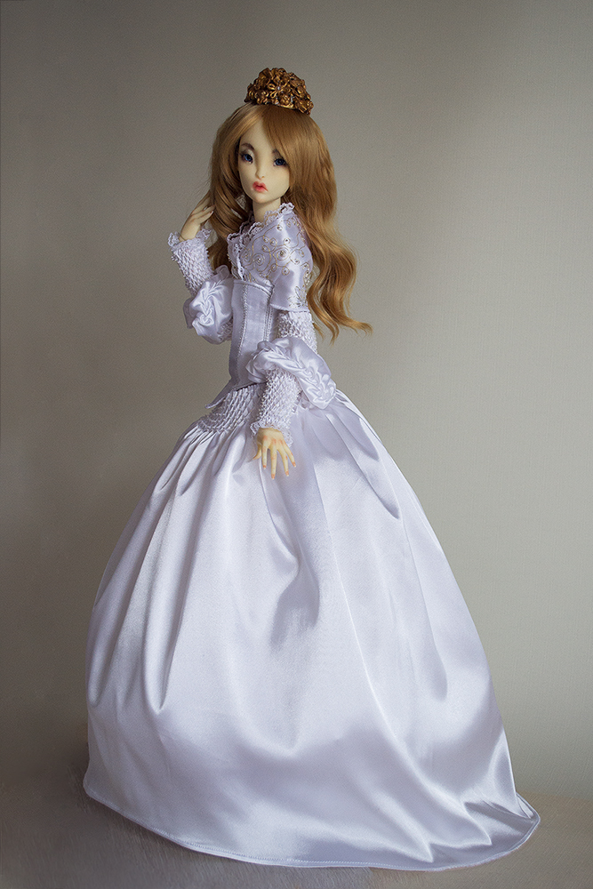 Outfit "Belle" for Lillycat SD doll on Lune body
