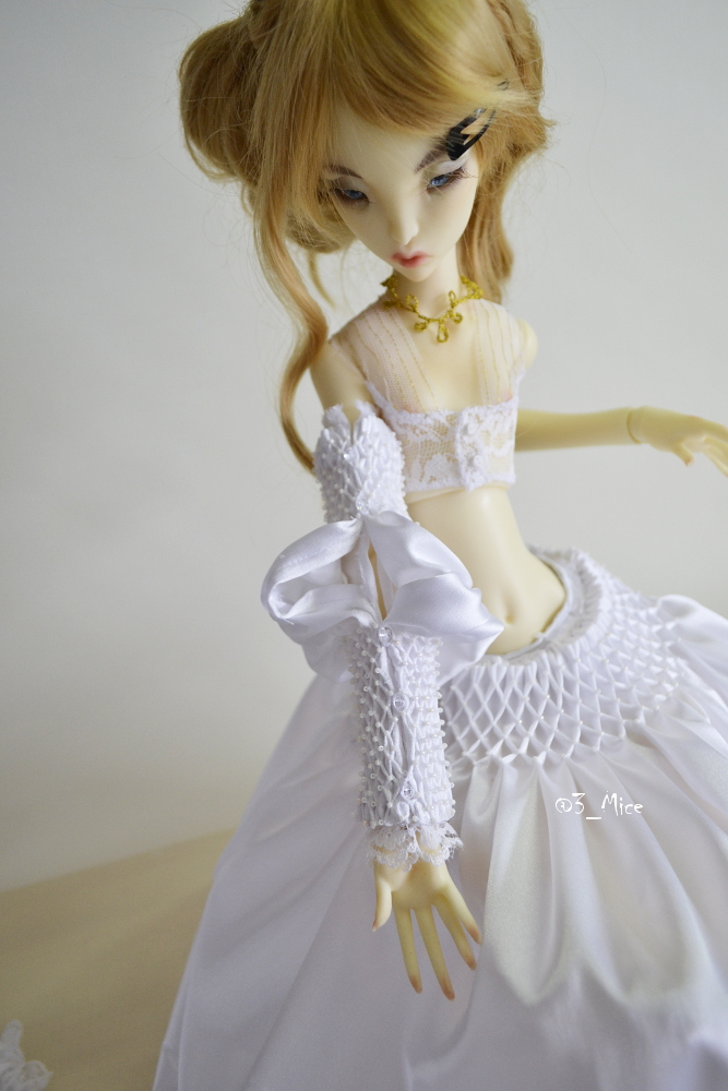 Outfit "Belle"  SD doll on Lune body