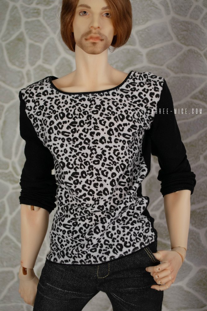 Black and white longsleeve for 5th motif, LLT Ballerino and others 70cm BJD