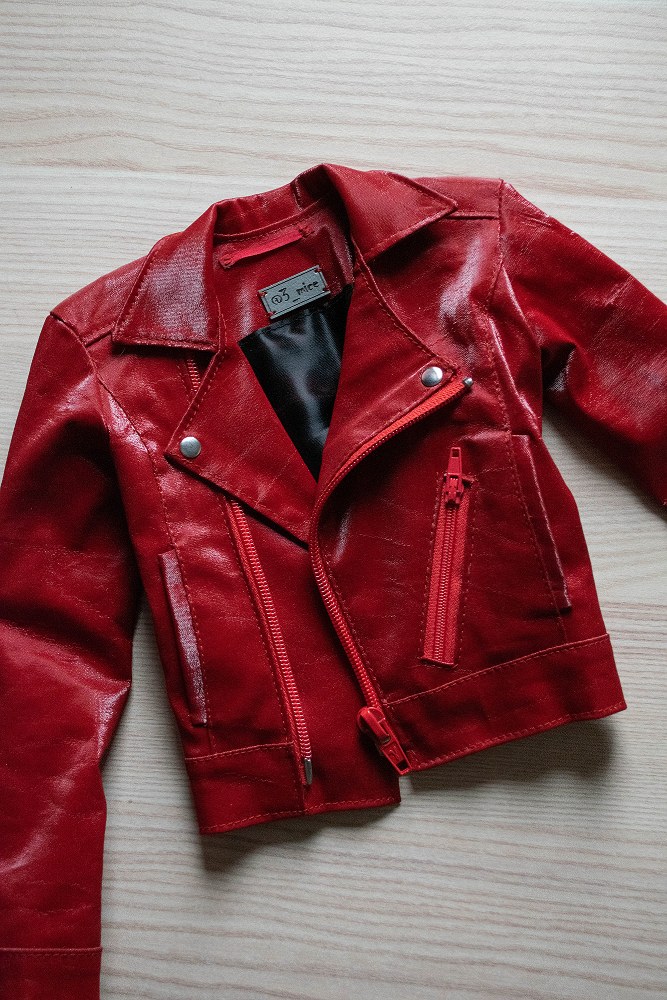 Red jacket for LLT Ballerino, 5th motif body