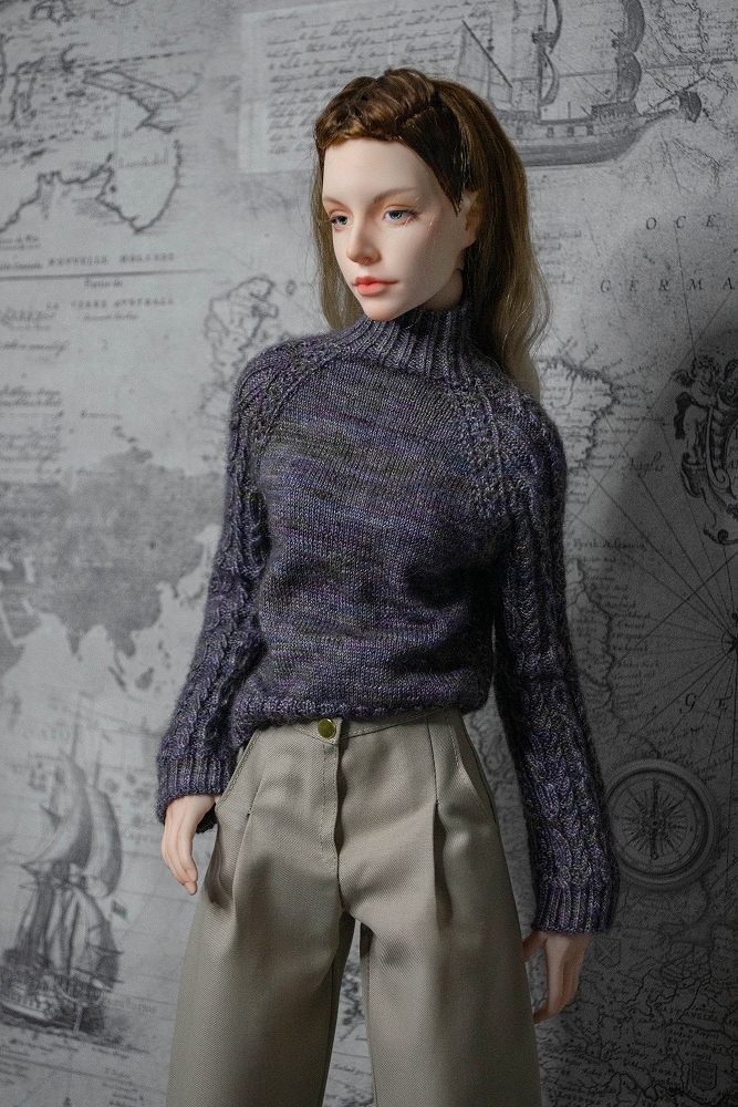 Handknitted sweater with japanese pattern for SD17 girl