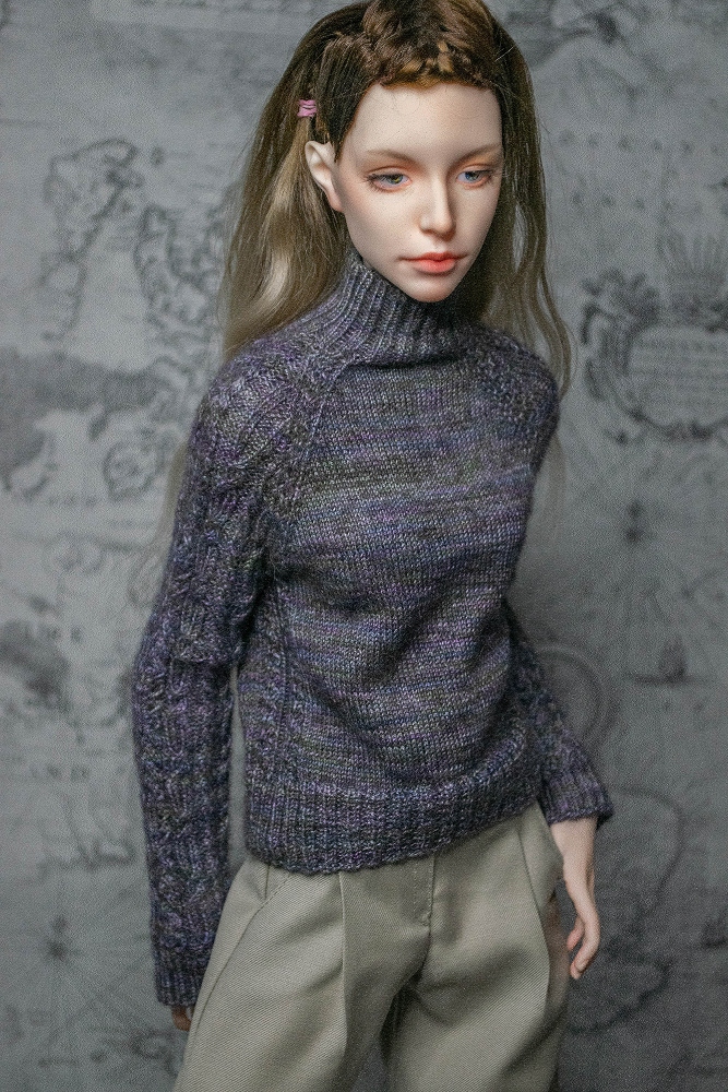 Handknitted sweater with japanese pattern SD BJD girl